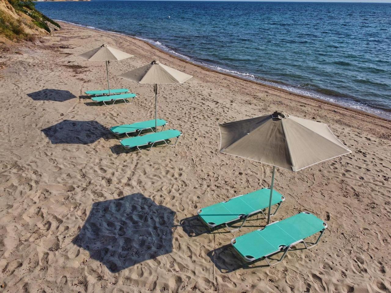 Summerday Villa Private Beach Nea Iraklia Buitenkant foto