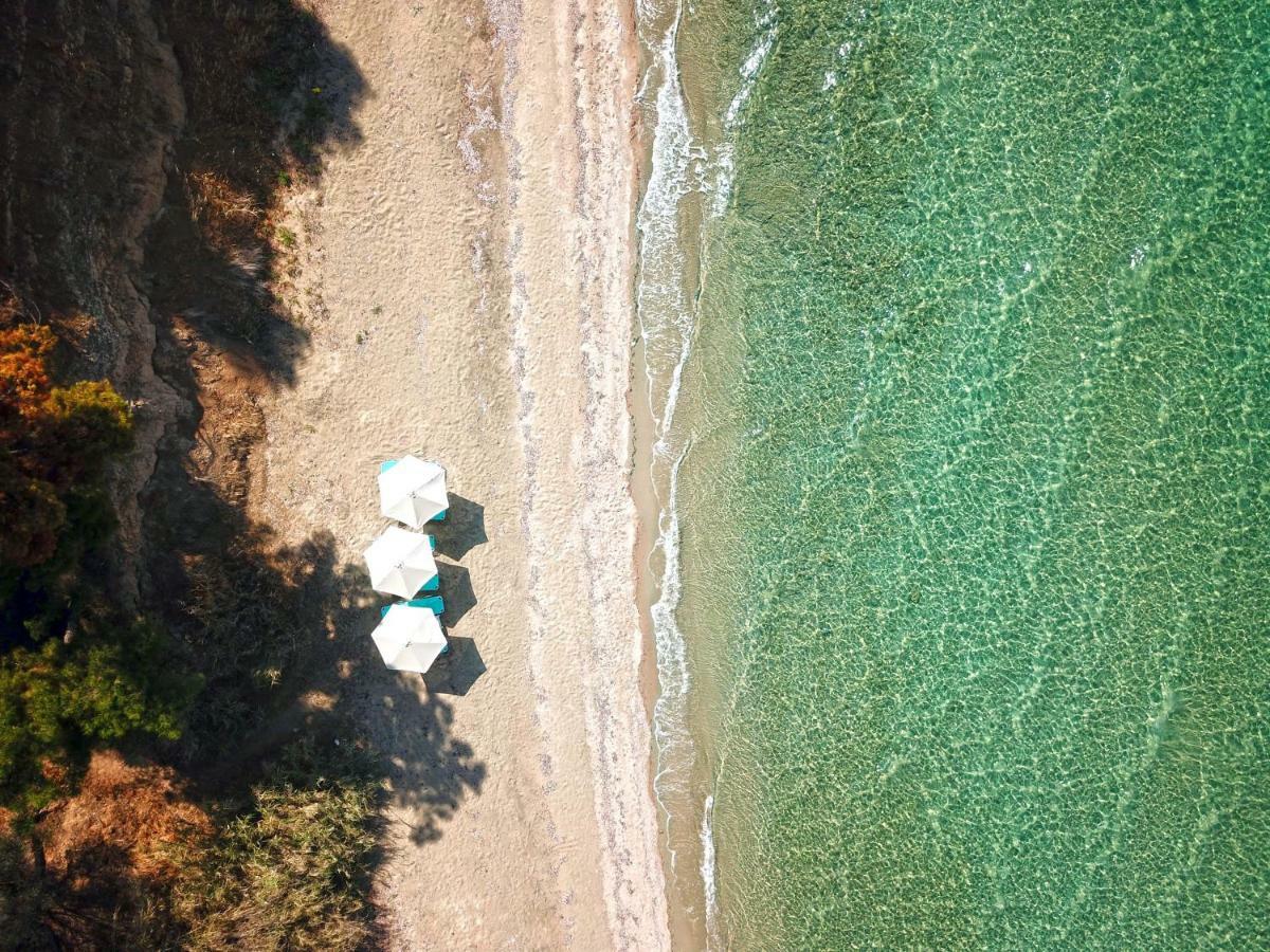 Summerday Villa Private Beach Nea Iraklia Buitenkant foto
